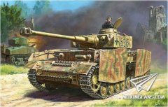 【红星 3620】1/35 四号坦克H型封绘放出，日本预定开始