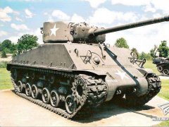 【麦田】新品：1/35 M4A3E8中型坦克