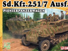 【威龙 7605】1/72 德国Sd.Kfz.251/7 Ausf.D 工兵半履带 (2合1)