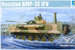 【小号手 01530】1/35 BMP-3E型步兵战车