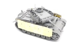 【三花 8002】1/35 德国三号坦克M型素组评测