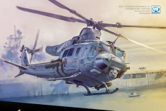 【梦模型 DM720018】新品：1/72 美国海军陆战队UH-1Y毒液直升机