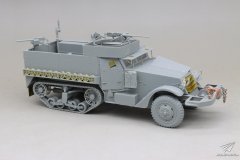 [威龙 6332]1/35 M3A1半履带装甲车素组评测