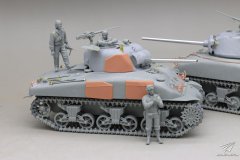 [威龙 6701]1/35 M4A1 75mm谢尔曼坦克早期型素组测评