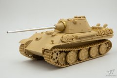 [TAKOM 35003]1/35 豹式坦克F型素组成品照片更新