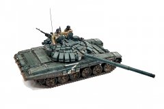 1/35 T-72B