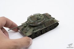 1/72 相框内T-34 85