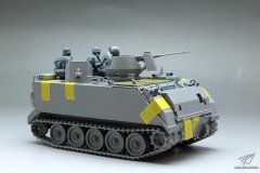 [TAKOM 2215]1/35 M113A1/M113A1ACAV 装甲车素组评测